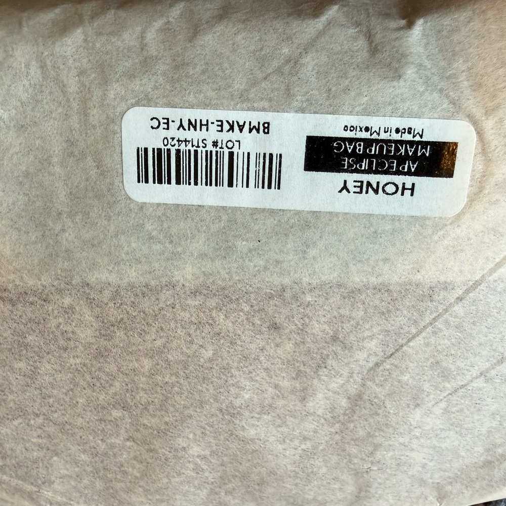 Portland Leather Honey Applique Makeup Bag - Cream/Tan